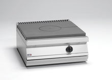 Load image into Gallery viewer, Fagor 700 Series Natural Gas Cast Iron Solid Top CG7-10